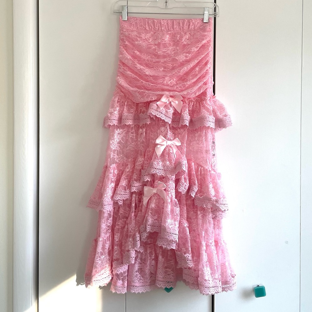 Sugar Thrillz NWOT True Love Nonsense Pink Lace Bow Ruffle Maxi Skirt Size XS